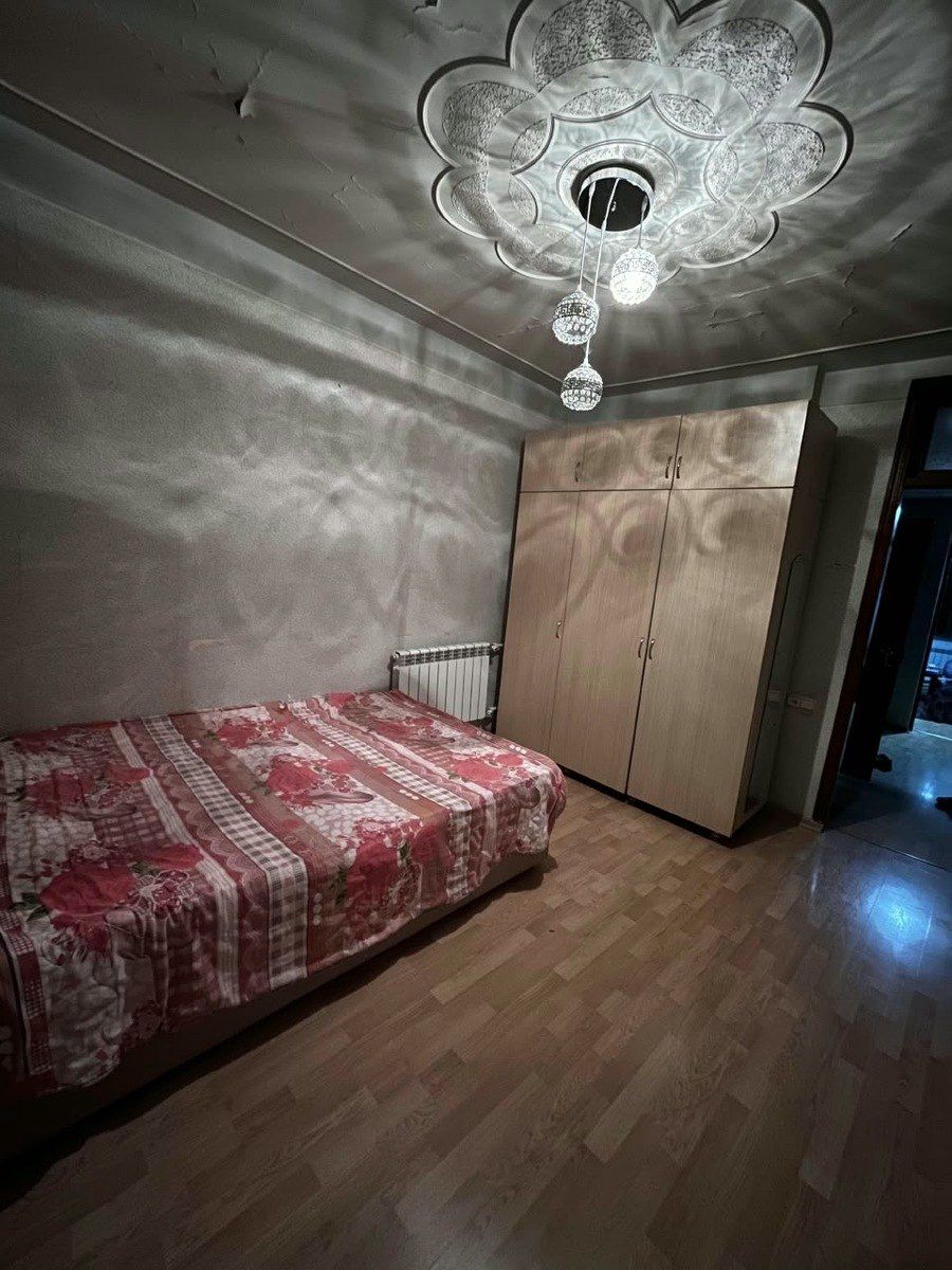 Satılır 4 otaqlı köhnə tikili 85 m² — Mənzil, Bakı (7)
