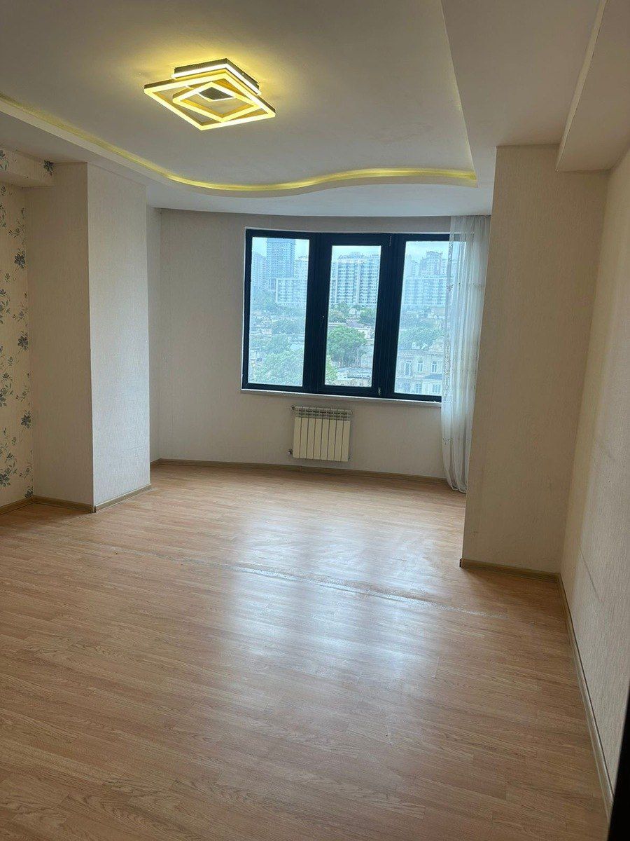 İcarəyə verilir 3 otaqlı yeni tikili 150 m² — Mənzil, Bakı (11)