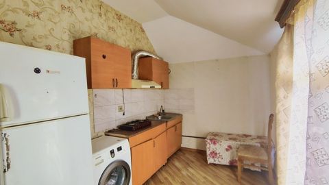 İcarəyə verilir 2 otaqlı köhnə tikili 50 m² — Bakı