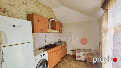 İcarəyə verilir 2 otaqlı köhnə tikili 50 m²