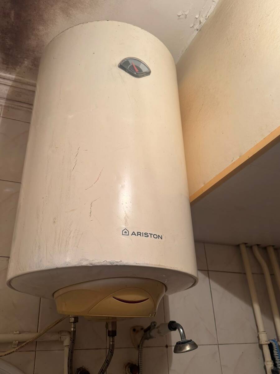 Satılır 2 otaqlı köhnə tikili 45 m² — Mənzil, Bakı (5)