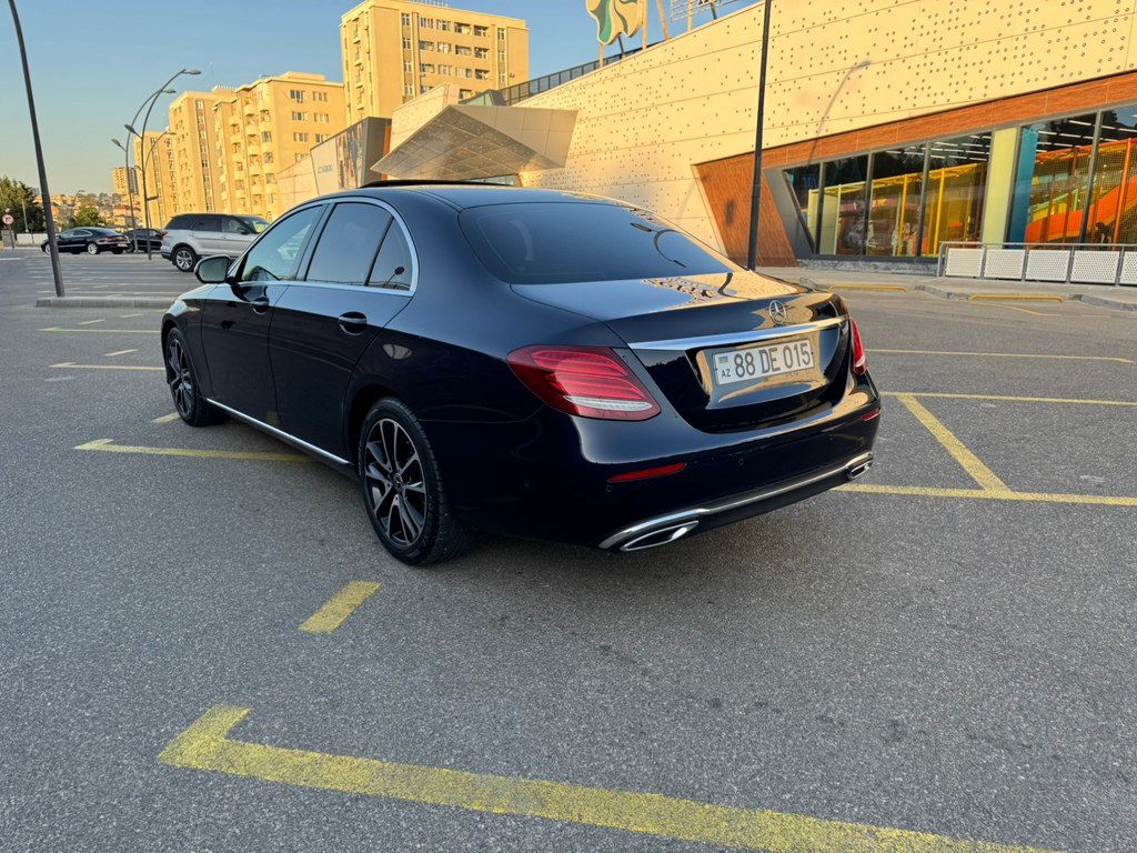 Mercedes E 220 d, 2.1 L, 2016 il, 165 000 km — Avtomobillər, Bakı (6)