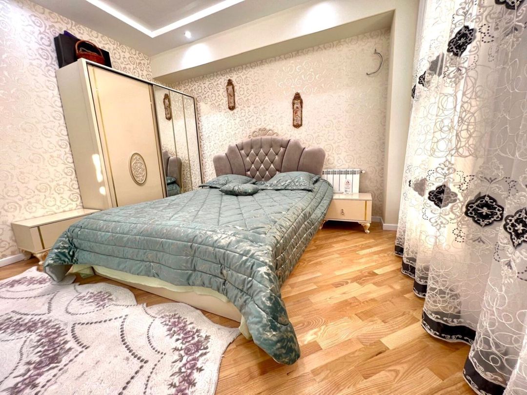 Satılır 5 otaqlı yeni tikili 500 m² — Mənzil, Bakı (7)