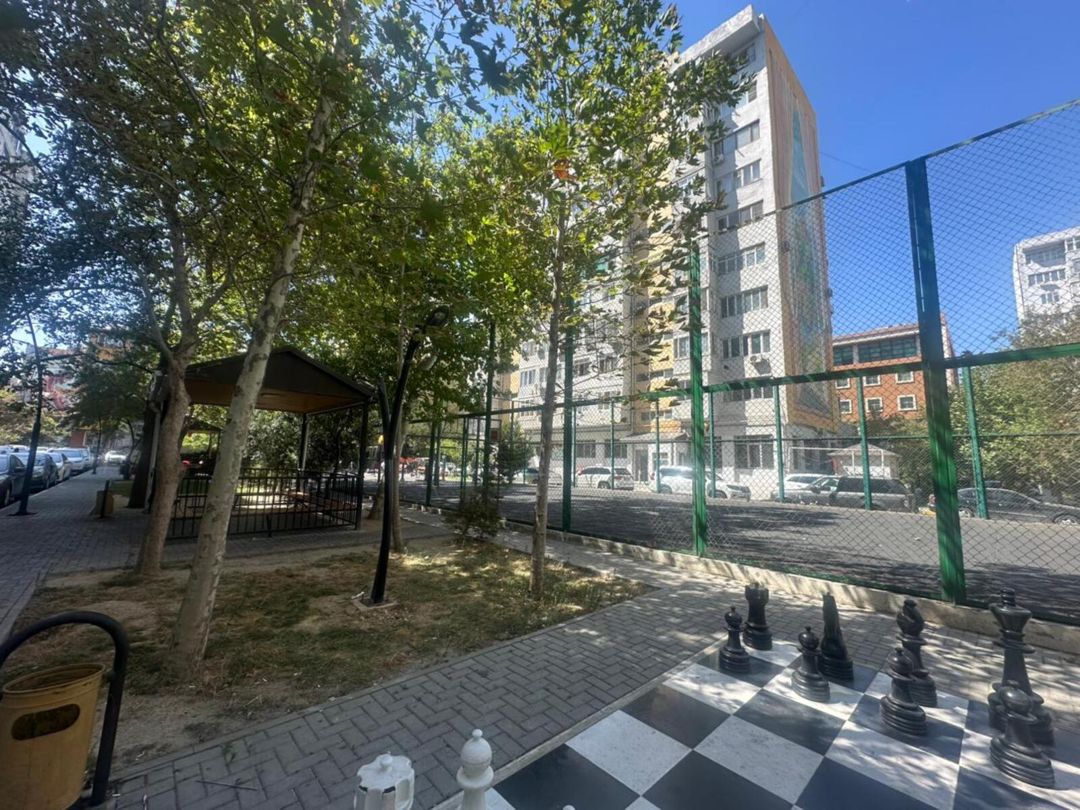 Satılır 2 otaqlı köhnə tikili 65 m² — Mənzil, Bakı (3)