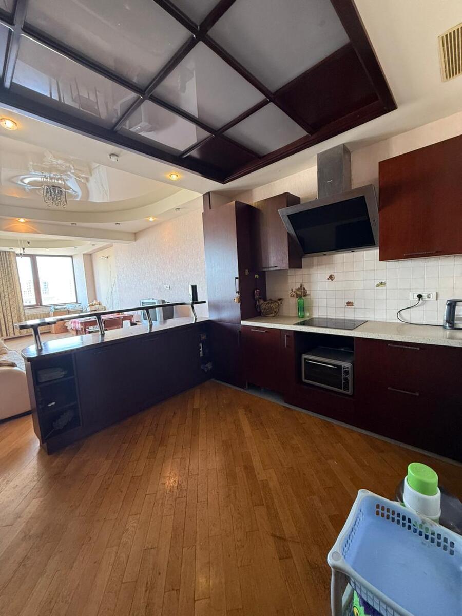 Satılır 4 otaqlı yeni tikili 180 m² — Mənzil, Bakı (12)