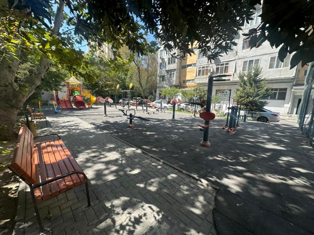 Satılır 2 otaqlı köhnə tikili 65 m² — Mənzil, Bakı (2)