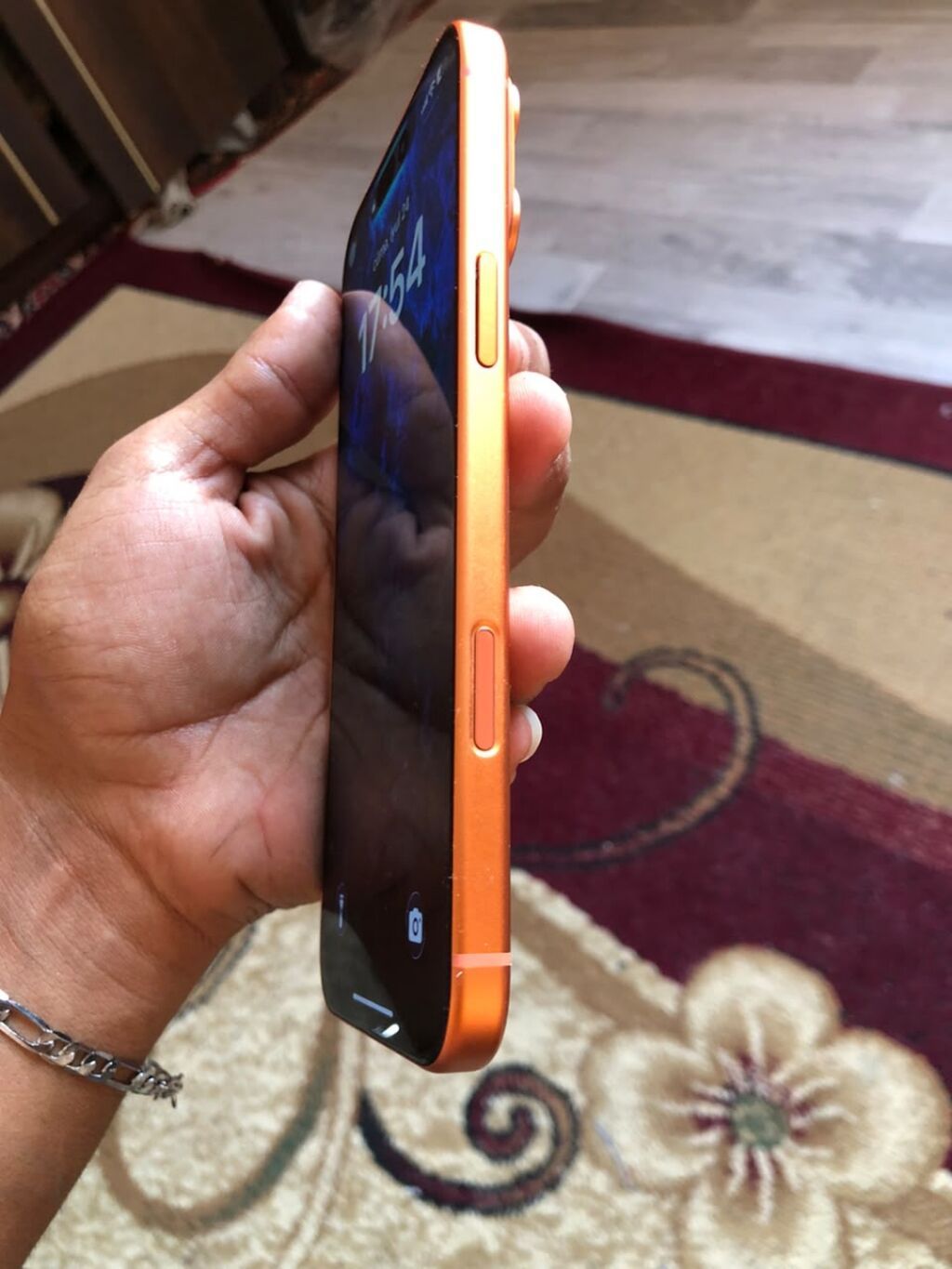 Narıncı, Face ID — Apple iPhone, Bakı (4)