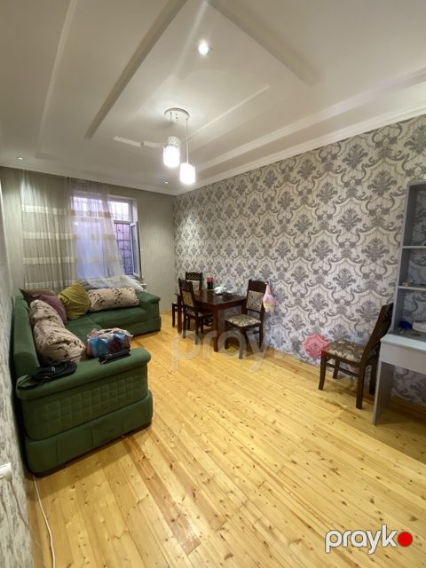 Satılır 2 otaqlı həyət evi/bağ evi 50 m²