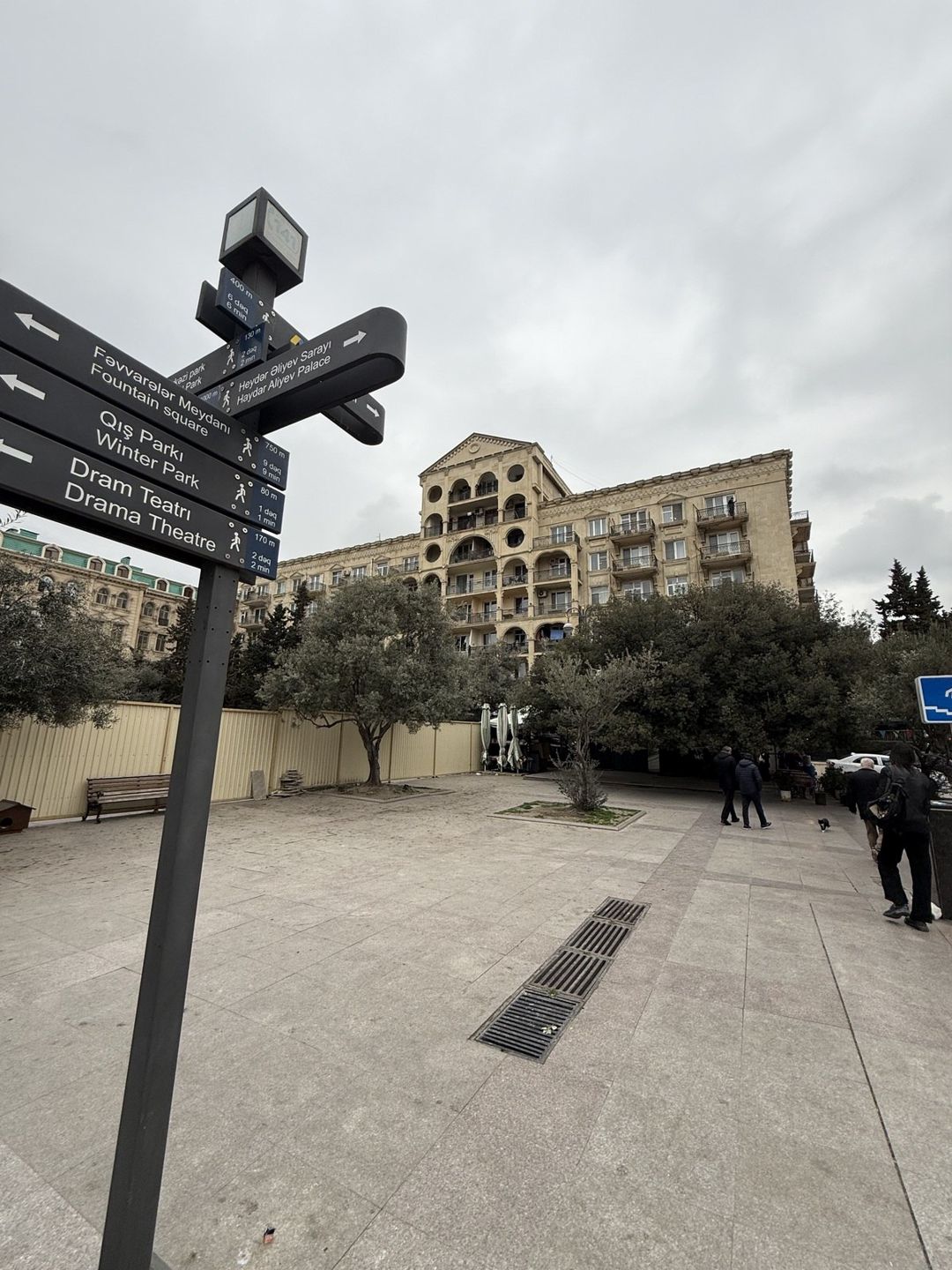 Satılır 4 otaqlı köhnə tikili 120 m² — Mənzil, Bakı (2)