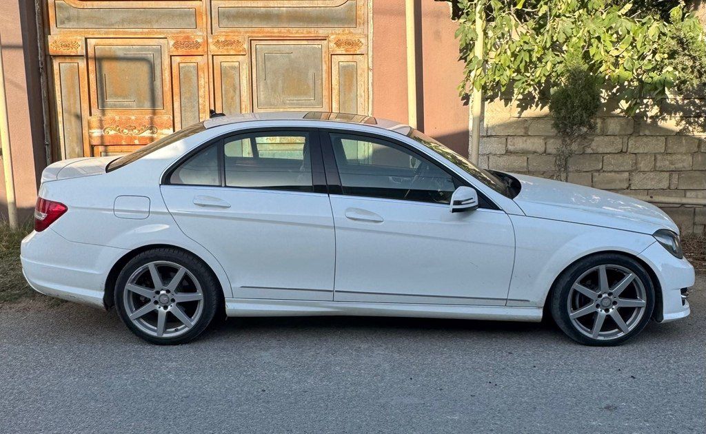 Mercedes C 250, 1.8 L, 2013 il, 255 000 km — Avtomobillər, Bakı (3)