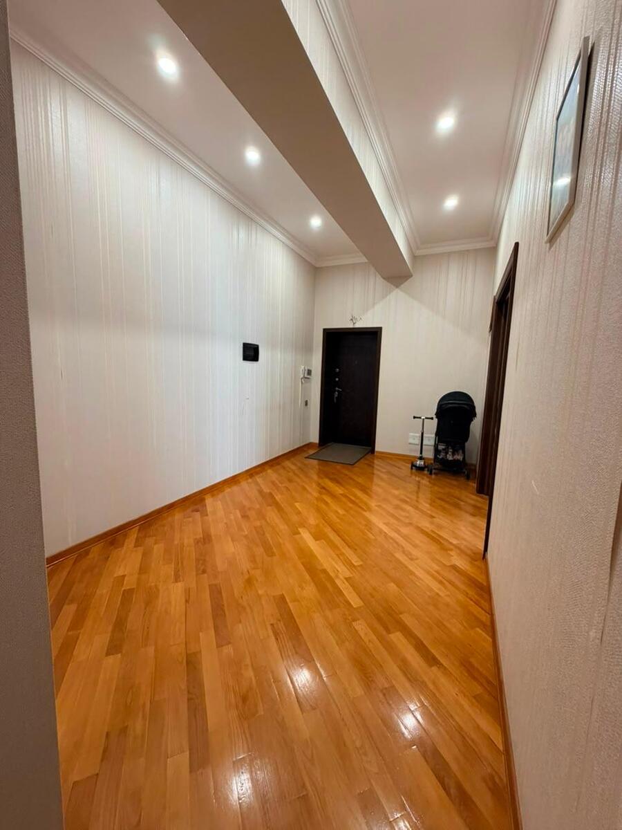 Satılır 3 otaqlı yeni tikili 150 m² — Mənzil, Bakı (10)