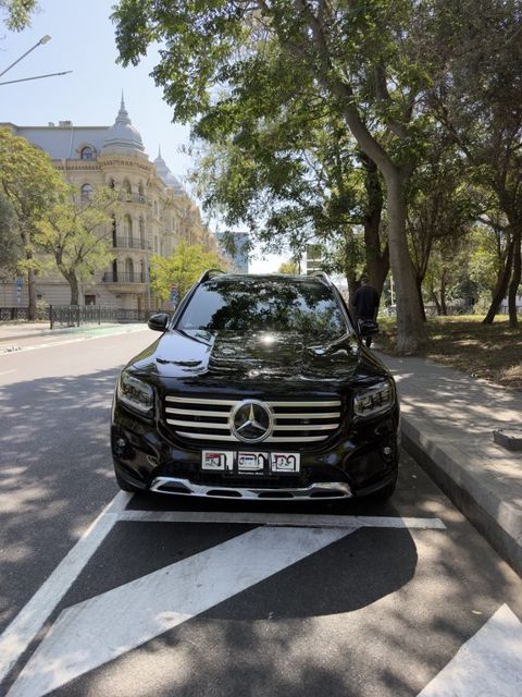 Mercedes GLB 250 4MATIC, 2.0 L, 2024 il, 22 871 km — Bakı
