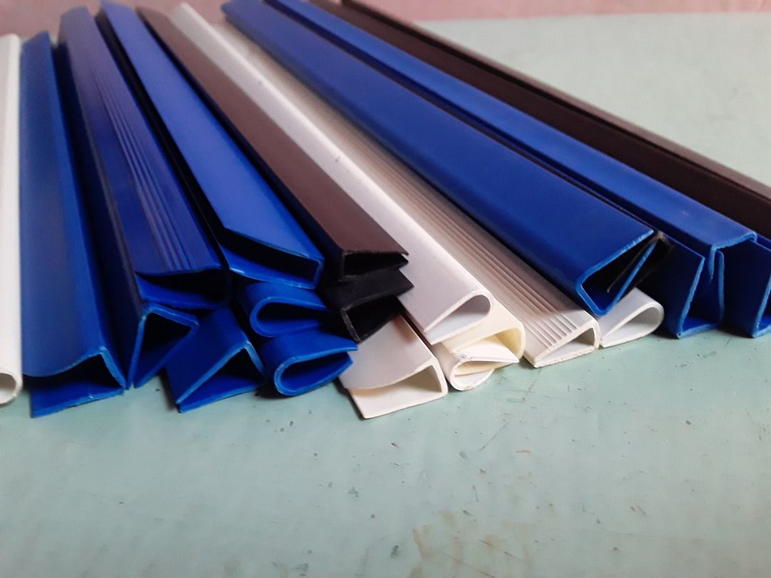 Plastik künclüklər — Məktəb və təhsil malları, Bakı (2)