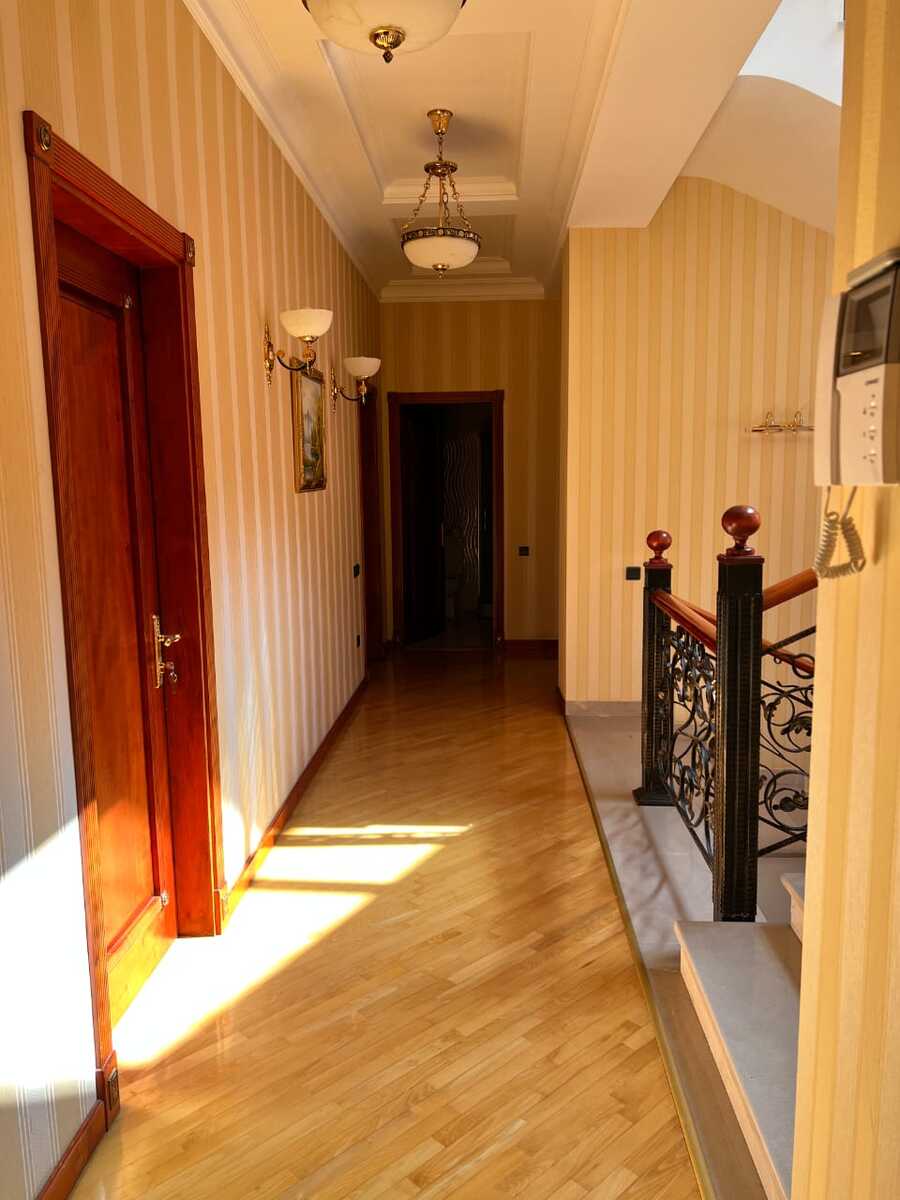 Satılır 9 otaqlı həyət evi/bağ evi 550 m² — Ev, villa, Bakı (11)
