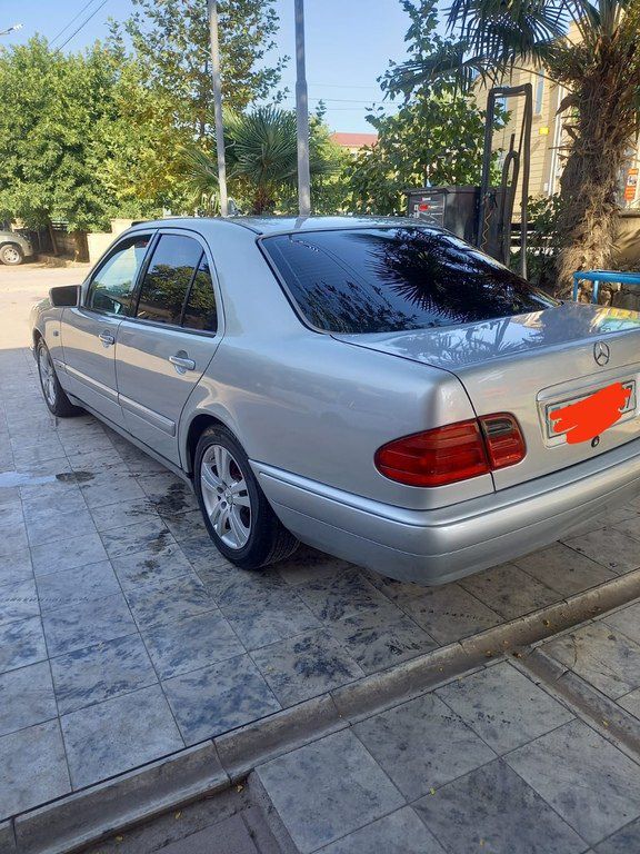 Mercedes E 240, 2.4 L, 1999 il, 318 000 km — Avtomobillər, Qazax (3)