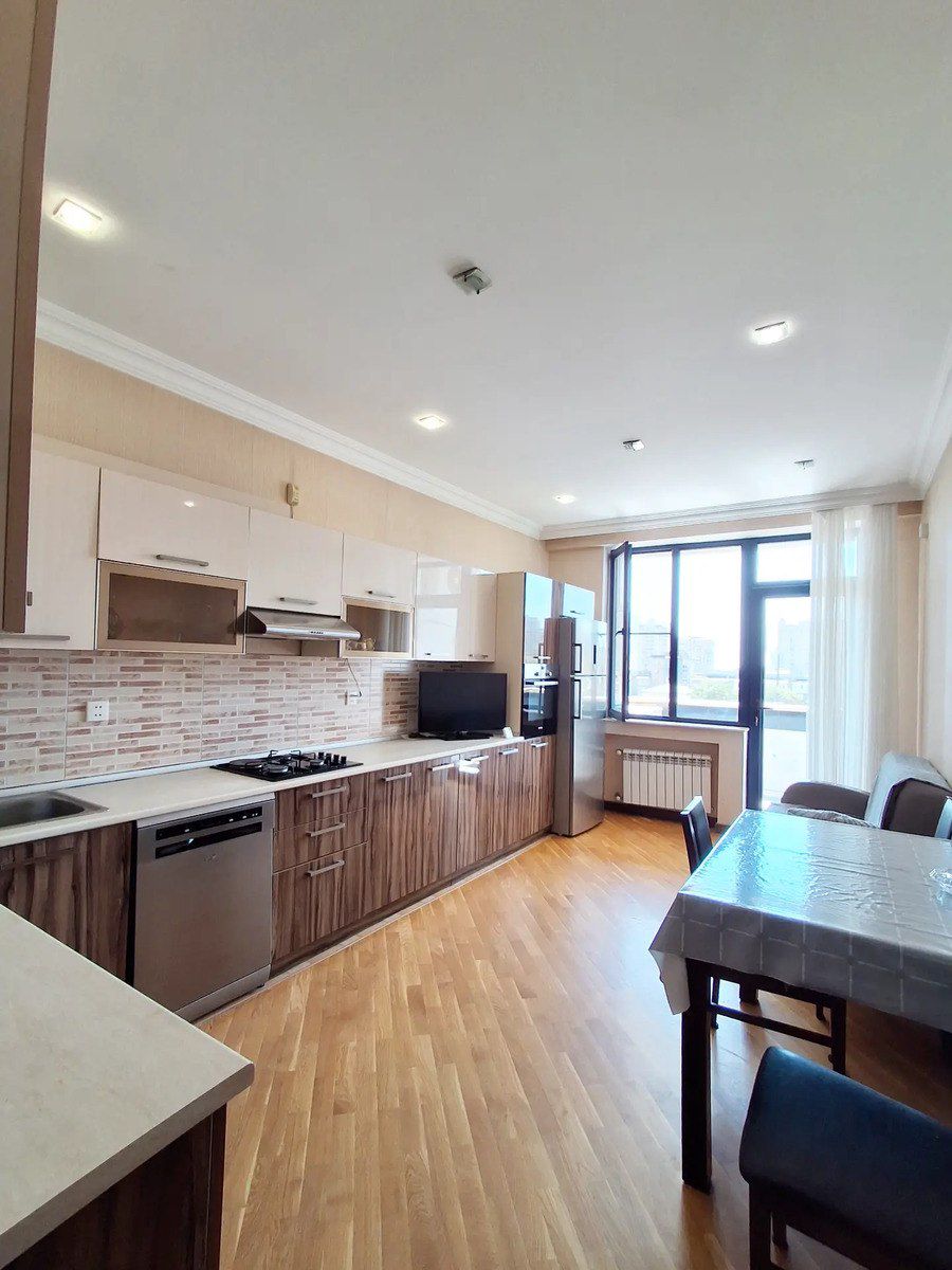 Satılır 4 otaqlı yeni tikili 158 m² — Mənzil, Bakı (4)