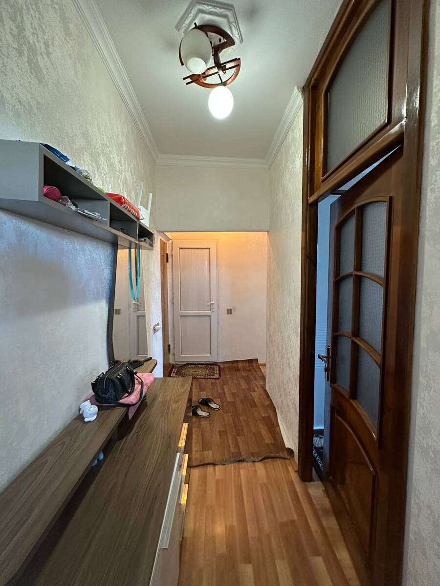 Satılır 2 otaqlı köhnə tikili 65 m² — Mənzil, Bakı (8)