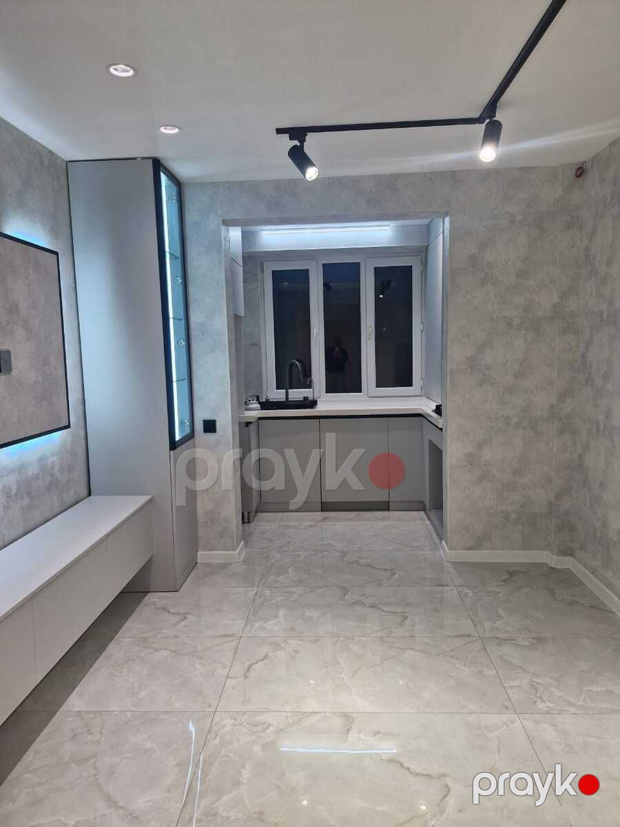 Satılır 4 otaqlı köhnə tikili 85 m² — Mənzil, Bakı (6)