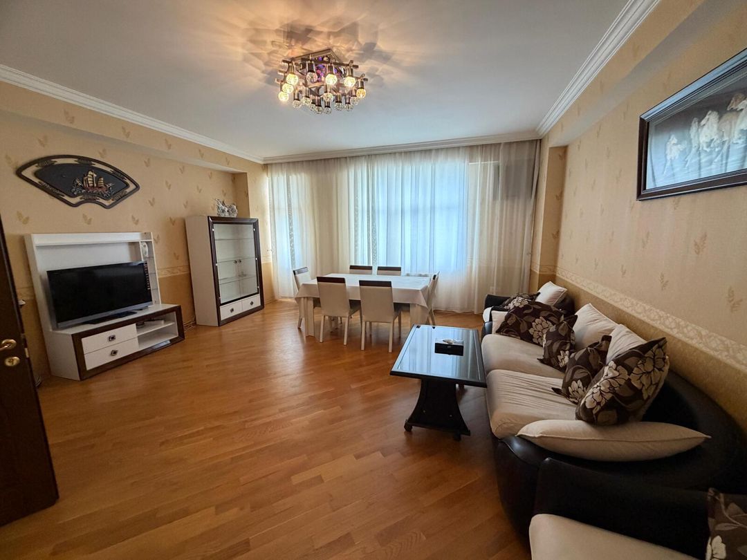 İcarəyə verilir 3 otaqlı yeni tikili 137 m² — Mənzil, Bakı (2)