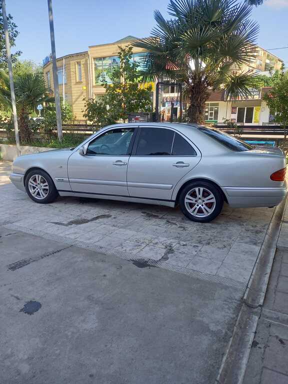 Mercedes E 240, 2.4 L, 1999 il, 318 000 km — Avtomobillər, Qazax (7)