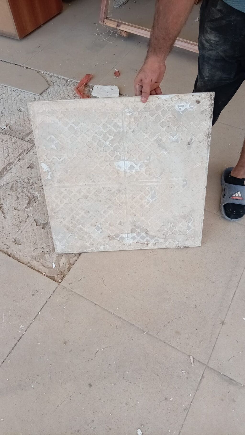 Metlax kv 7 azn unvan qaracuxur kod5007 — Plitka və örtü materialları, Bakı