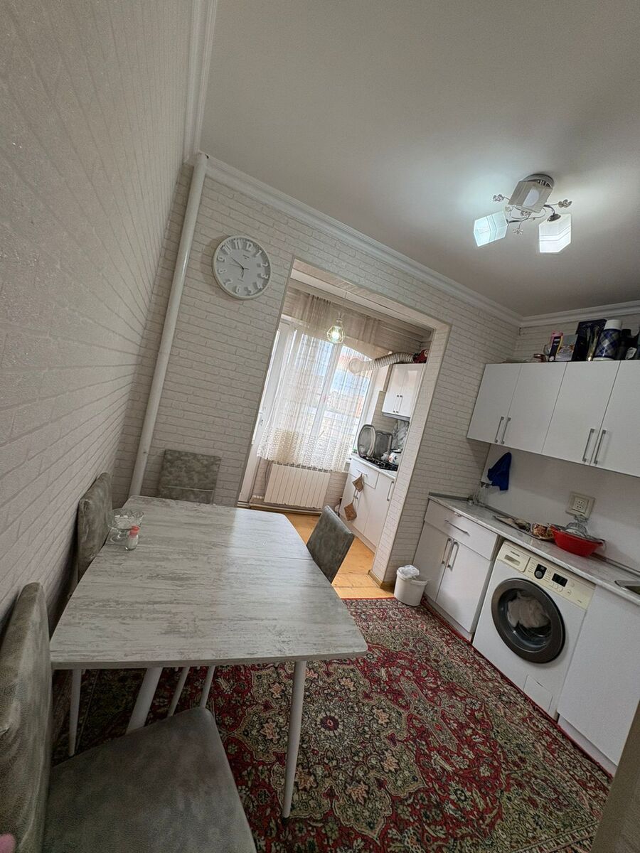 Satılır 2 otaqlı köhnə tikili 60 m² — Mənzil, Bakı (3)