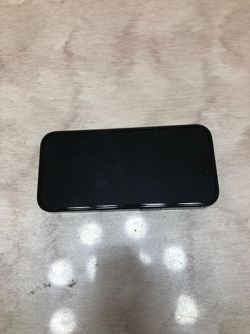 IPhone 16 Pro, Qara, Face ID — Apple iPhone, Novxanı