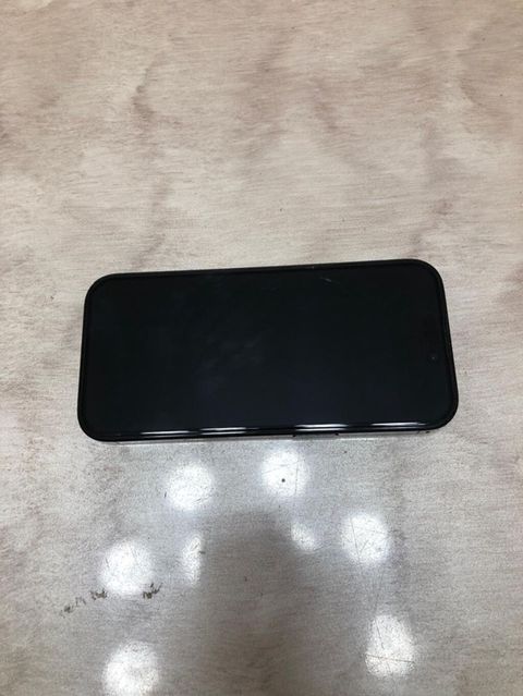 IPhone 16 Pro, Qara, Face ID — Novxanı