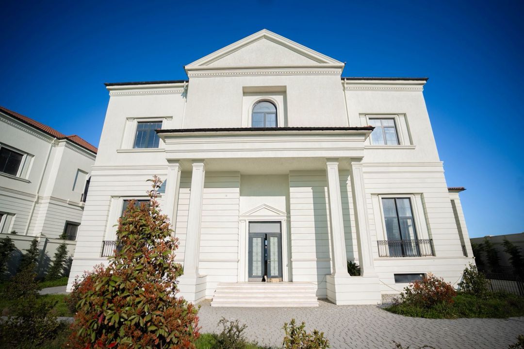 Satılır 11 otaqlı həyət evi/bağ evi 1536 m² — Ev, villa, Bakı (2)