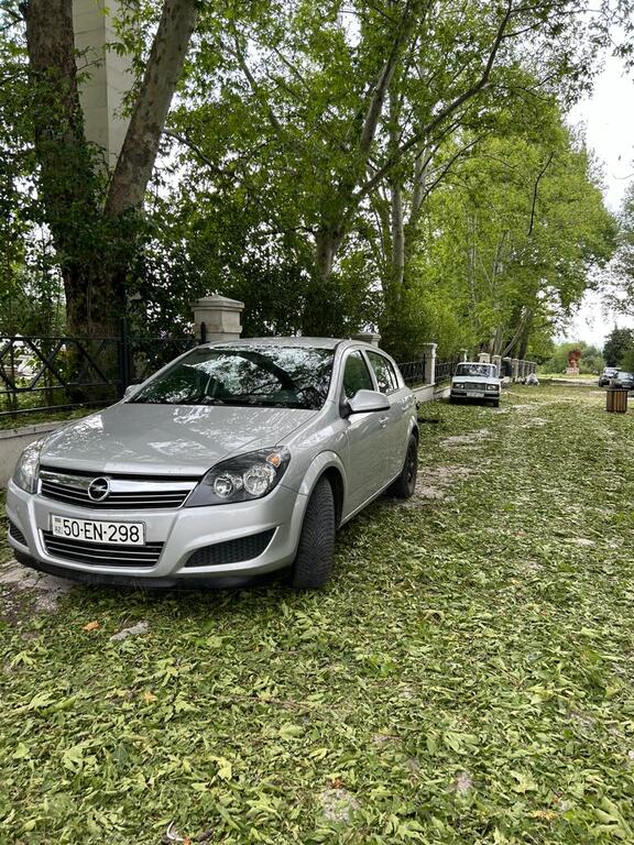 Opel Astra, 1.4 L, 2010 il, 210 528 km — Avtomobillər, Bakı (2)