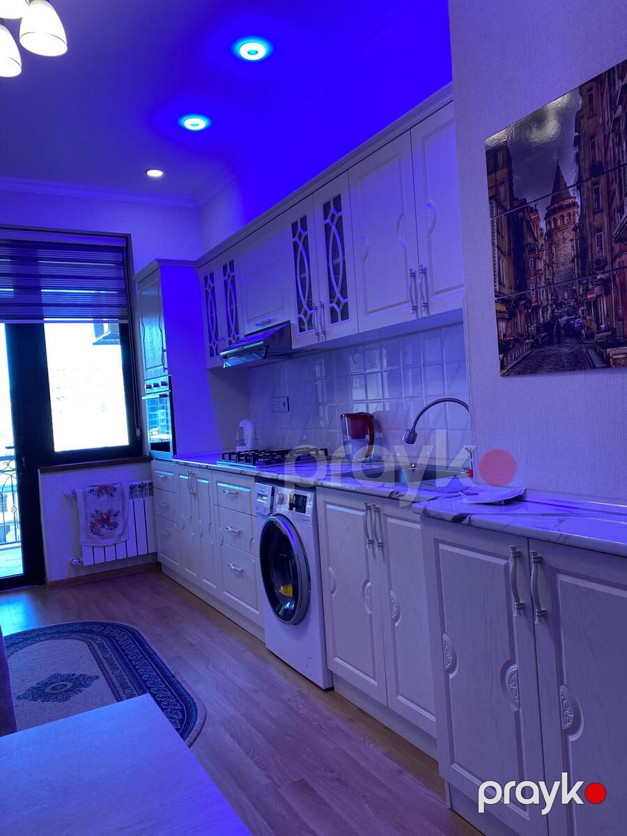 İcarəyə verilir 2 otaqlı yeni tikili 100 m² — Mənzil, Bakı (11)