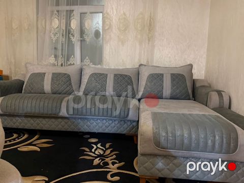 Divan satilir Acilir baza var Qiymət 550 azn baha alinib möhkəmdir — Bakı