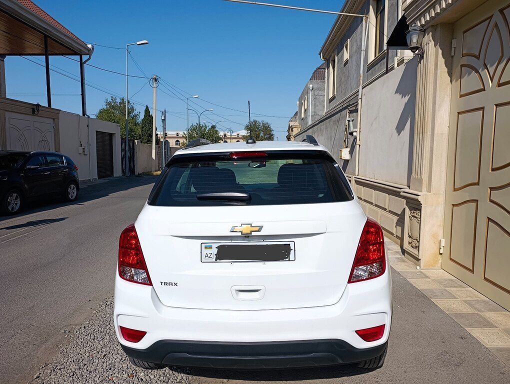Chevrolet Trax, 1.4 L, 2020 il, 120 000 km — Avtomobillər, Gəncə (4)