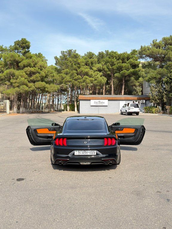 Ford Mustang, 2.3 L, 2019 il, 115 000 km — Avtomobillər, Sumqayıt (10)