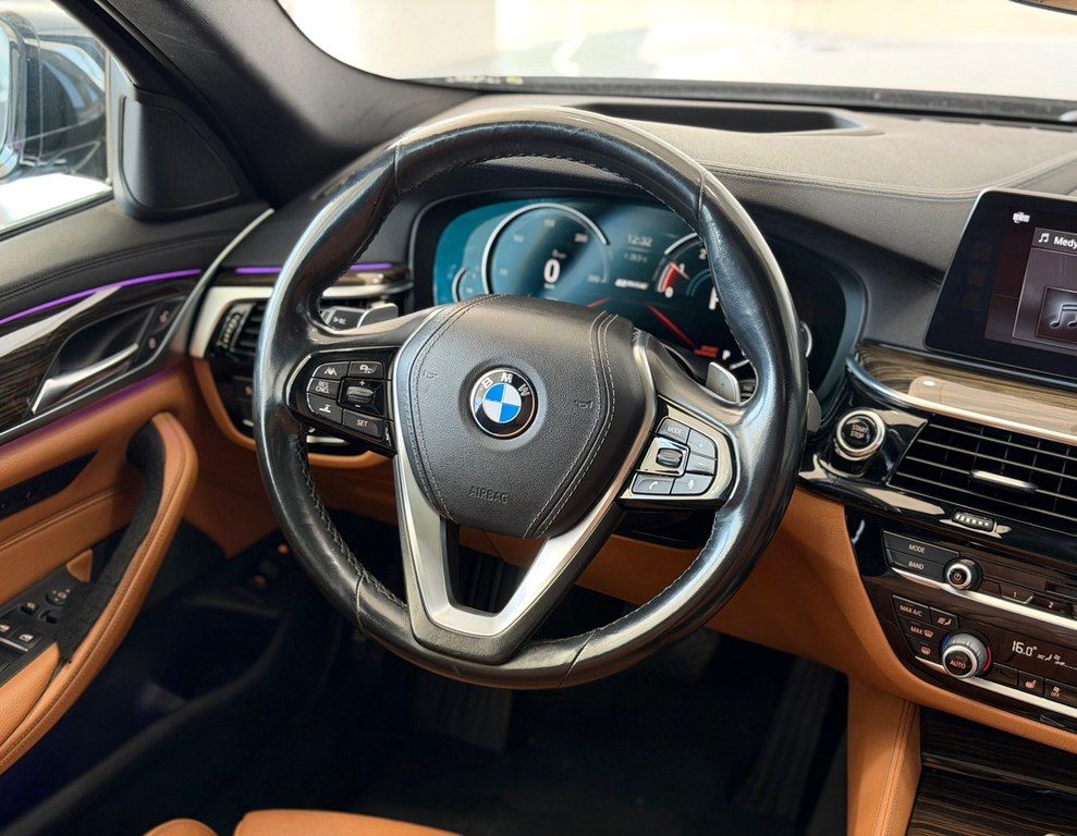 BMW 530e, 2.0 L, 12 kWh, 2018 il, 189 000 km — Avtomobillər, Bakı (12)