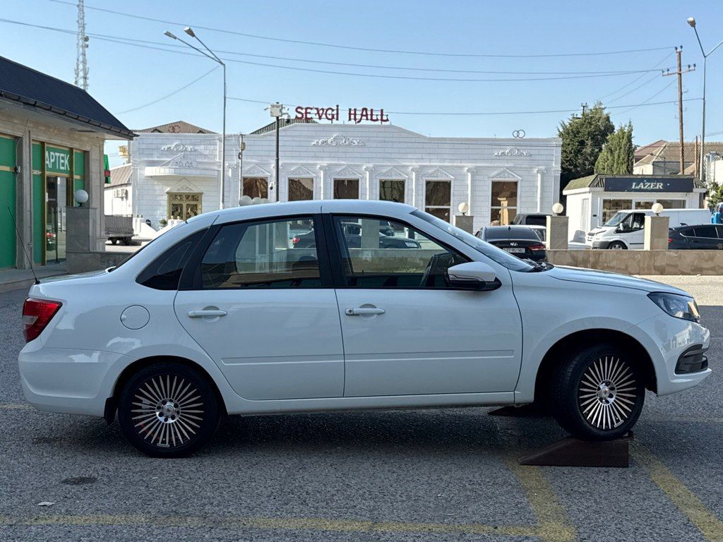 Lada (VAZ) Granta, 1.6 L, 2024 il, 76 250 km — Avtomobillər, Bakı (2)