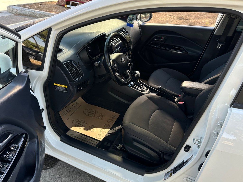 Kia Rio, 1.6 L, 2016 il, 248 805 km — Avtomobillər, Bakı (10)