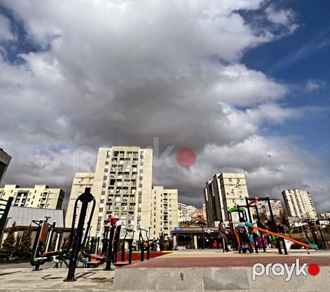 Satılır 2 otaqlı yeni tikili 45 m²