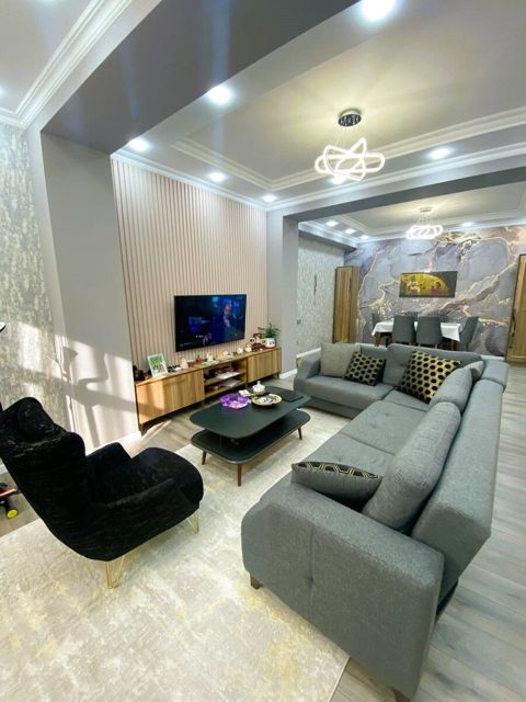 İcarəyə verilir 3 otaqlı yeni tikili 130 m² — Bakı