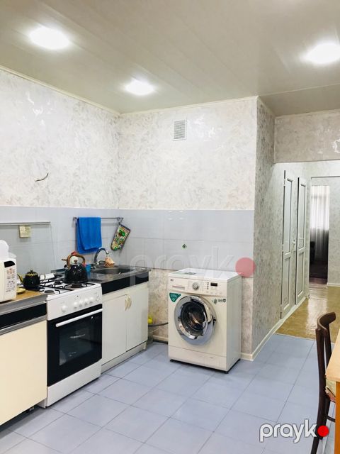 4-otaqlı mənzil, Həzi Aslanov m., 100 m²