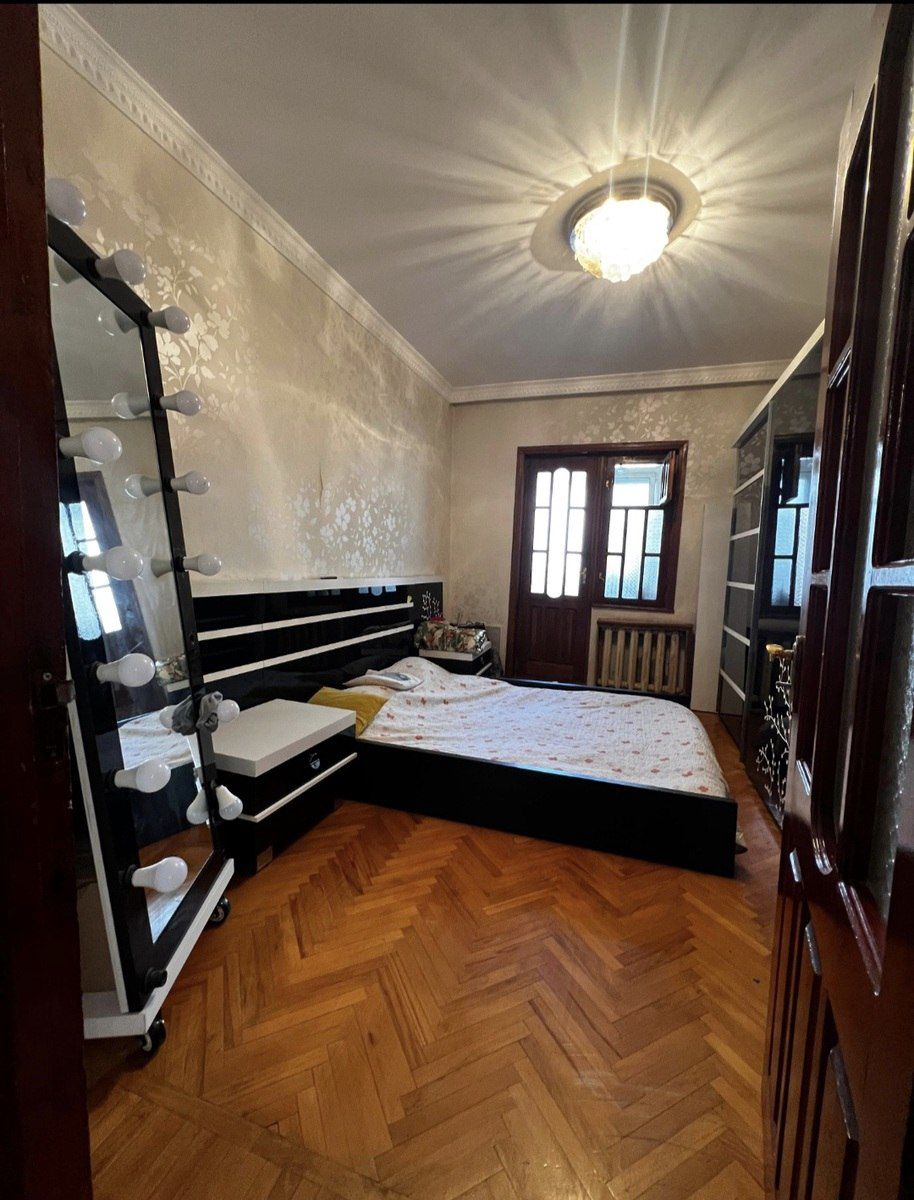 Satılır 5 otaqlı köhnə tikili 120 m² — Mənzil, Bakı (2)