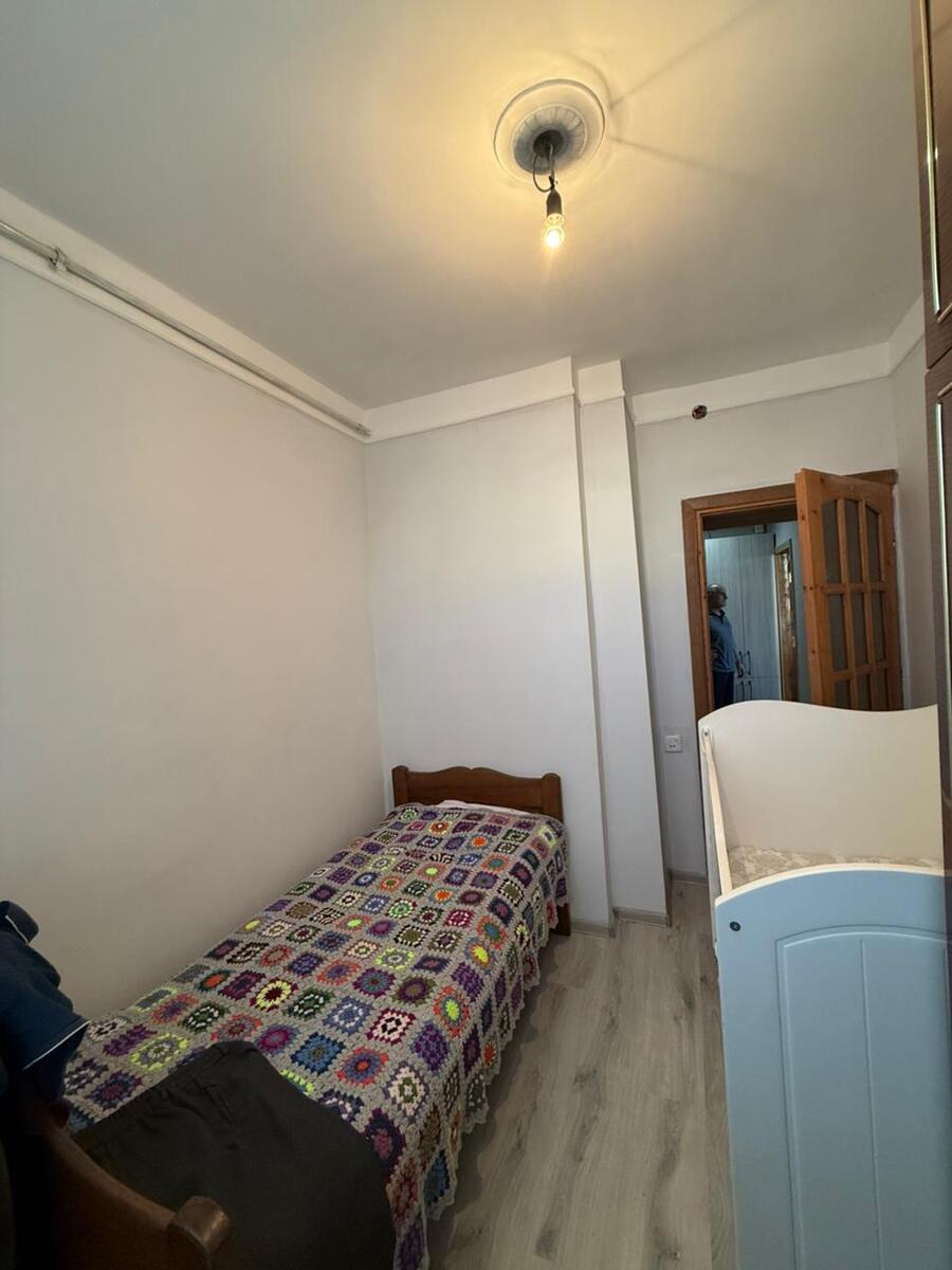 Satılır 2 otaqlı köhnə tikili 45 m² — Mənzil, Bakı (9)