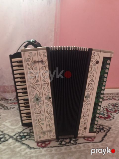 Qarmon — Bakı