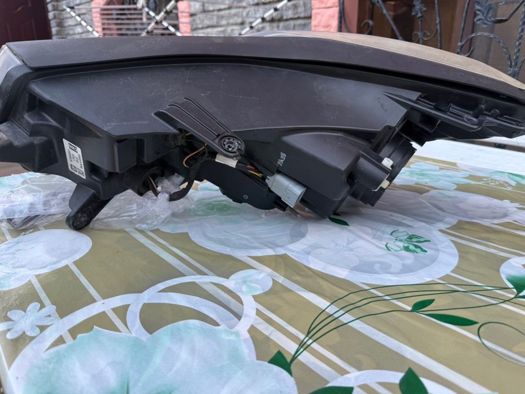 Chevrolet Trax farası — Ehtiyat hissələri və aksesuarlar, Bakı (4)