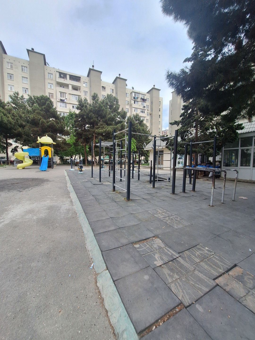 Satılır 3 otaqlı köhnə tikili 60 m² — Mənzil, Bakı