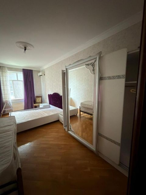 3-otaqlı yeni tikili kirayə verilir, 8 noyabr m., 105 m² — Bakı