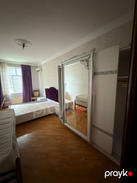 3-otaqlı yeni tikili kirayə verilir, 8 noyabr m., 105 m²