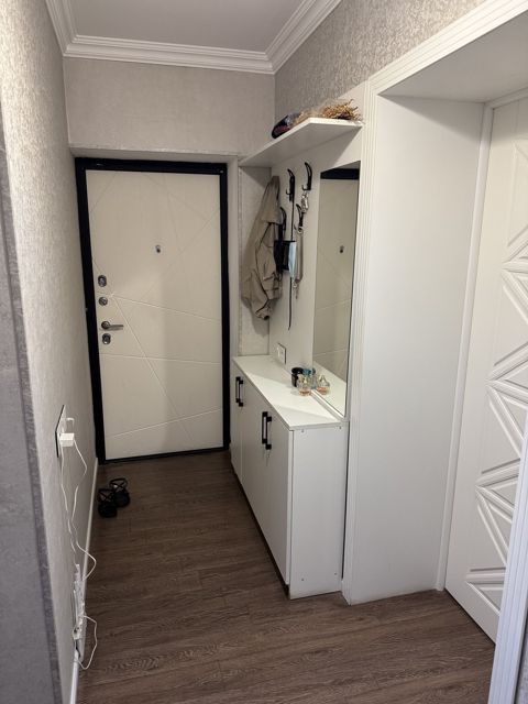 Satılır 3 otaqlı köhnə tikili 75 m² — Bakı
