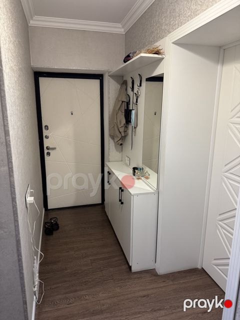 Satılır 3 otaqlı köhnə tikili 75 m²