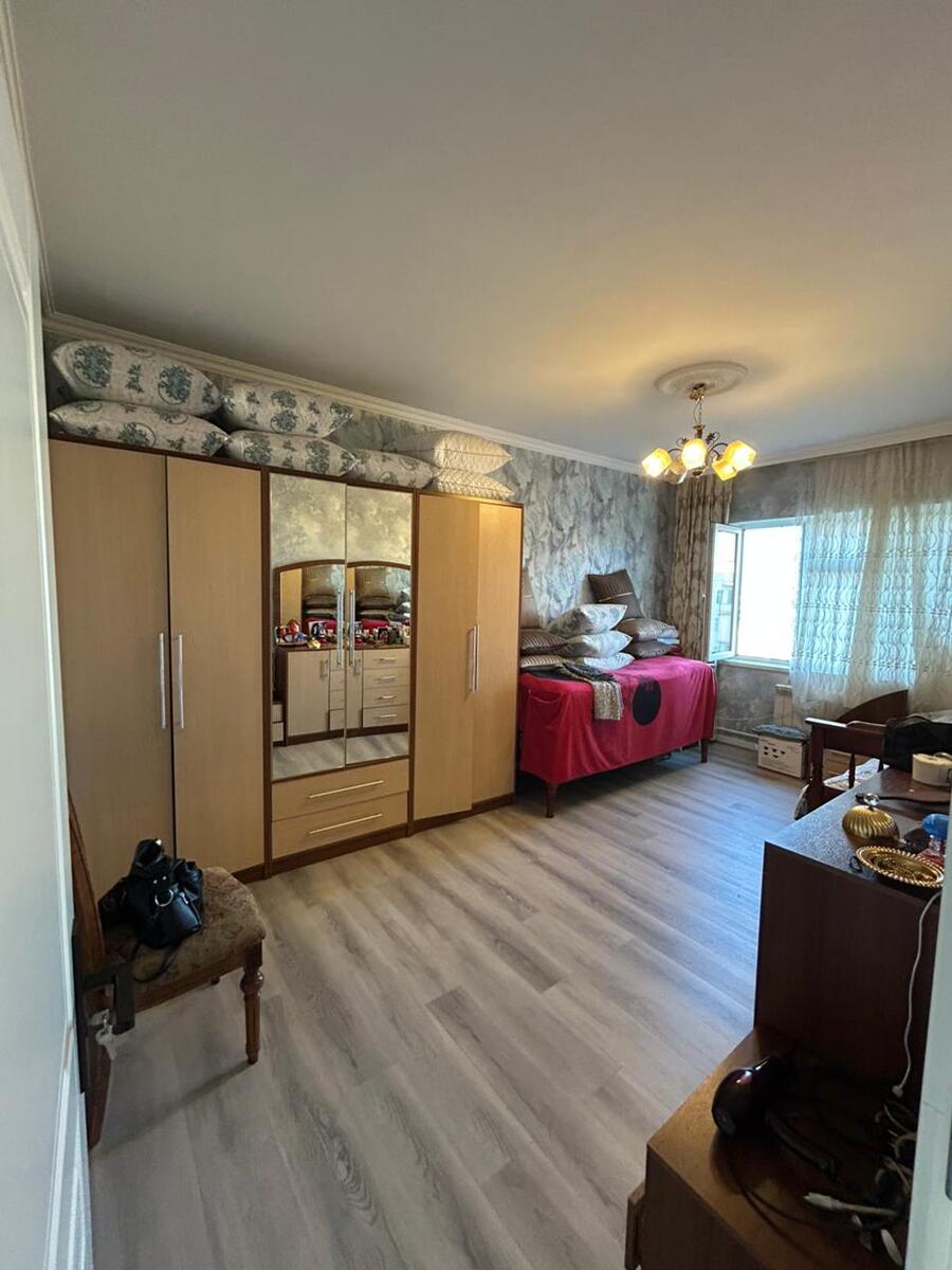 Satılır 4 otaqlı köhnə tikili 83 m² — Mənzil, Bakı (11)